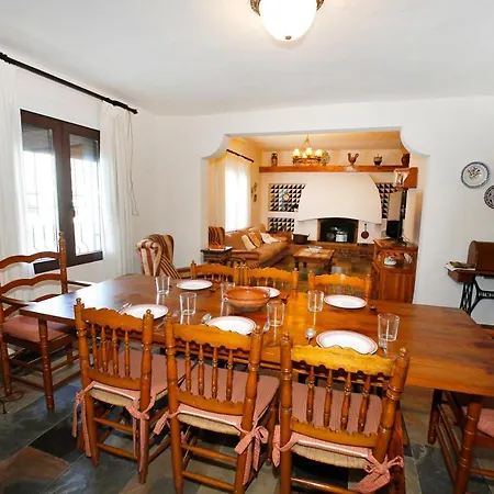 Magnificient Rural With Pool And Bbq *