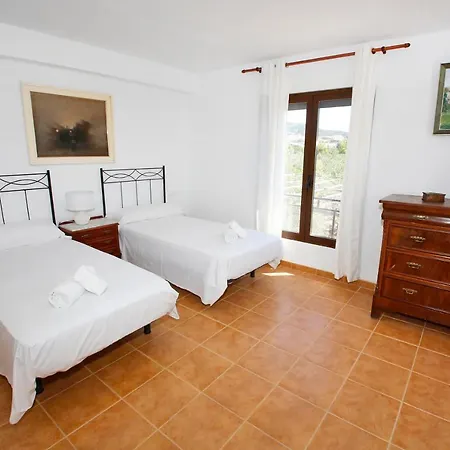 Villa Magnificient Rural With Pool And Bbq